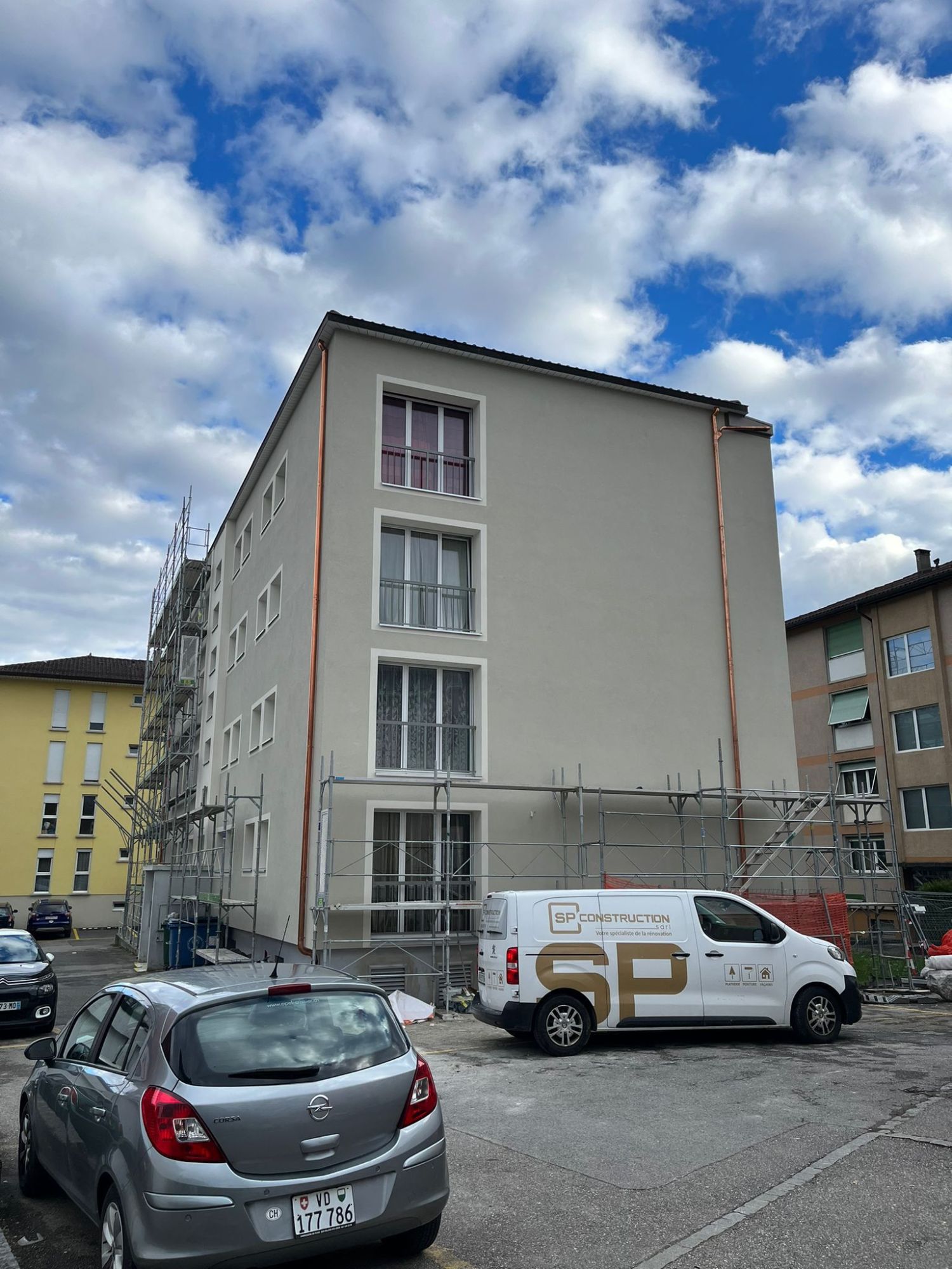 Immeuble à la façade rénovée